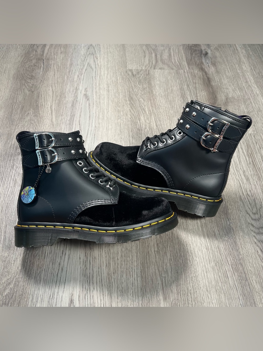 New Dr Martens X Wednesday Addams 1460 8 Eye Black Velvet Boots Womens Size 6